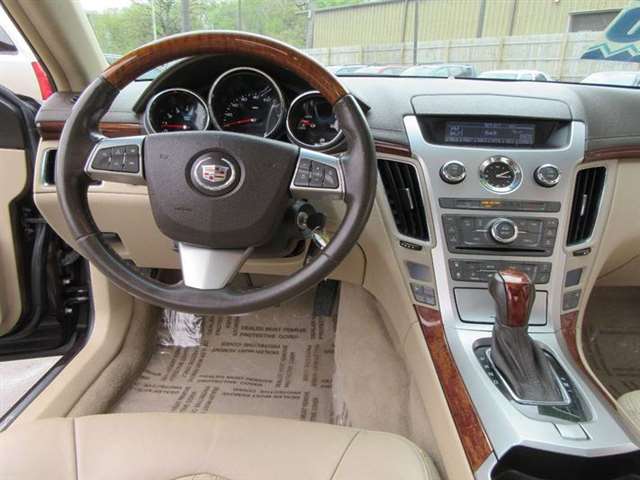 2010 Cadillac CTS AWD 3.0L V6 Luxury 4dr Sedan